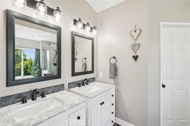 39908 Falcon Way, Murrieta, CA 92562