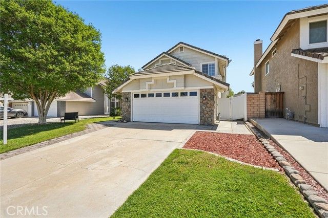 39908 Falcon Way, Murrieta, CA 92562