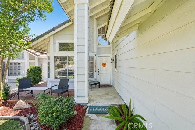 39908 Falcon Way, Murrieta, CA 92562