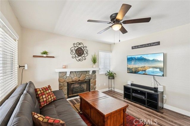 39908 Falcon Way, Murrieta, CA 92562