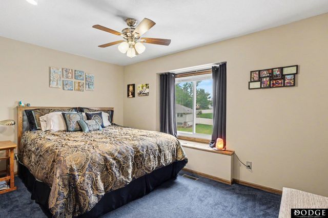 6325 Briar Rosa Drive, Lincoln, NE 68156