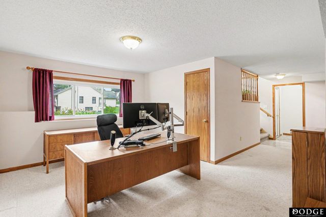 6325 Briar Rosa Drive, Lincoln, NE 68156