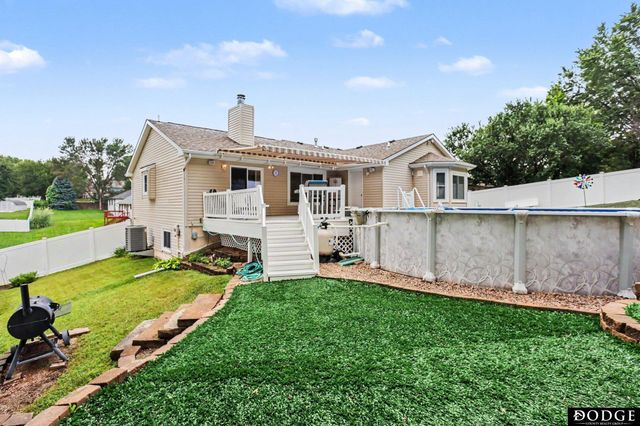 6325 Briar Rosa Drive, Lincoln, NE 68156