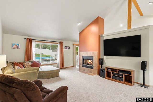 6325 Briar Rosa Drive, Lincoln, NE 68156