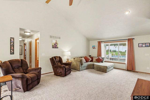 6325 Briar Rosa Drive, Lincoln, NE 68156