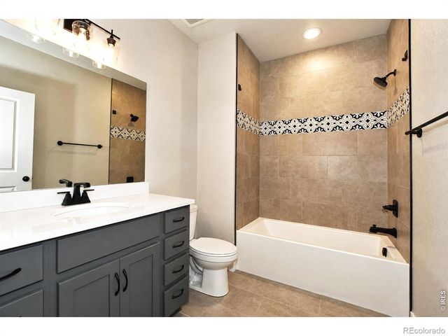 3425 Triano Creek Drive 203, Loveland, CO 80538