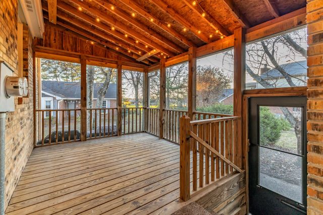 1603 Rosewood Dr, Brentwood, TN 37027