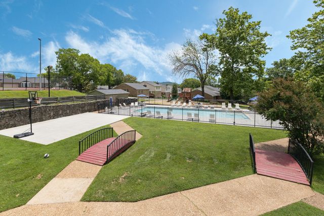 1603 Rosewood Dr, Brentwood, TN 37027