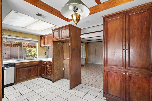 9651 Olympic, Huntington Beach, CA 92646