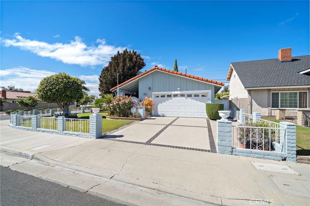 9651 Olympic, Huntington Beach, CA 92646