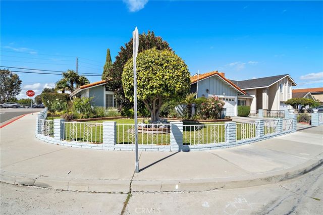 9651 Olympic, Huntington Beach, CA 92646