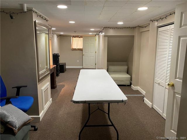 46 Klarman Drive, Hamden, CT 06518