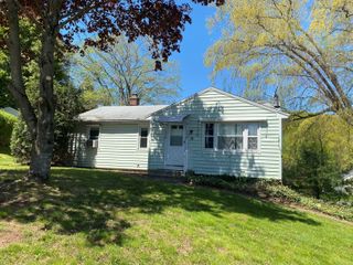 46 Klarman Drive, Hamden, CT 06518