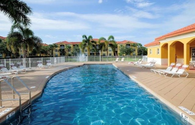 4122 Residence dr 120, Fort Myers, FL 33901