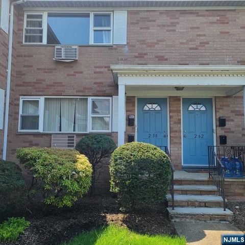 2-58 Virginia Drive, Fair Lawn, NJ 07410