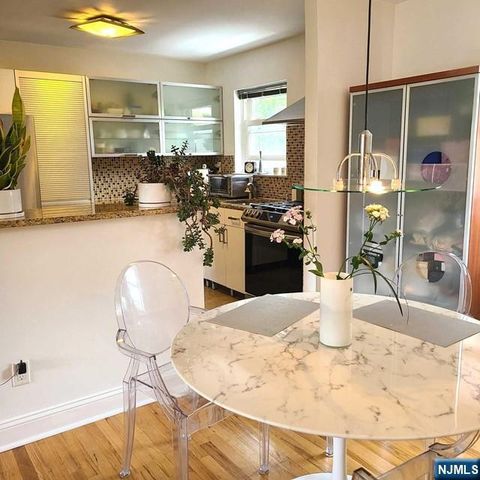 2-58 Virginia Drive, Fair Lawn, NJ 07410