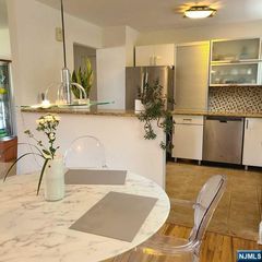 2-58 Virginia Drive, Fair Lawn, NJ 07410