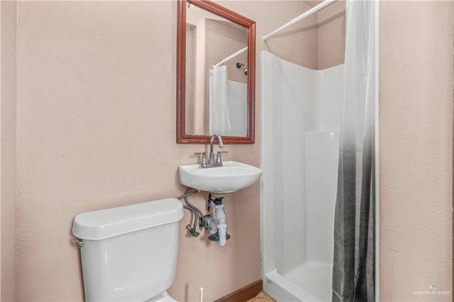 215 S Texas Boulevard, Weslaco, TX 78596