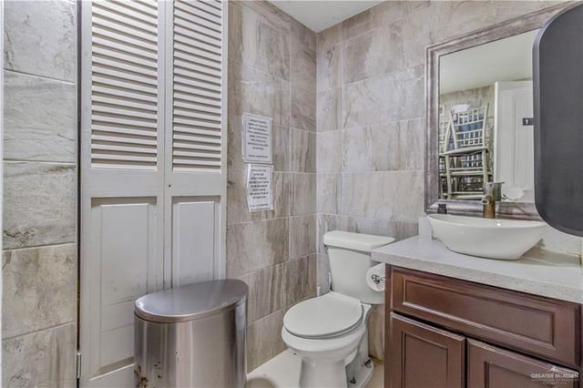 215 S Texas Boulevard, Weslaco, TX 78596