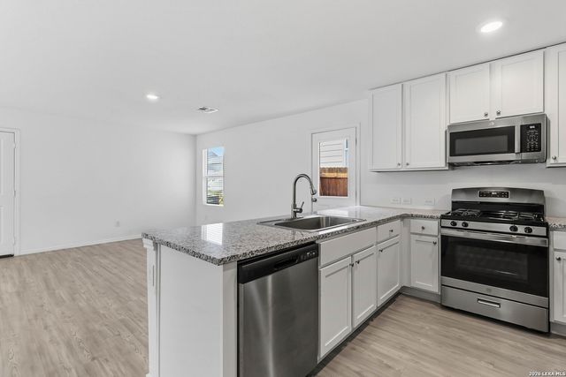 5155 Fowler Crest, Converse, TX 78109