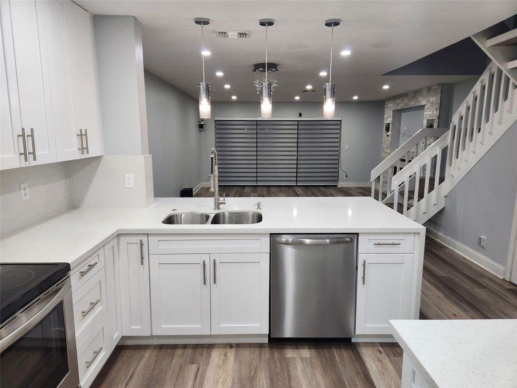 3667 N Carambola Circle 2853, Coconut Creek, FL 33066