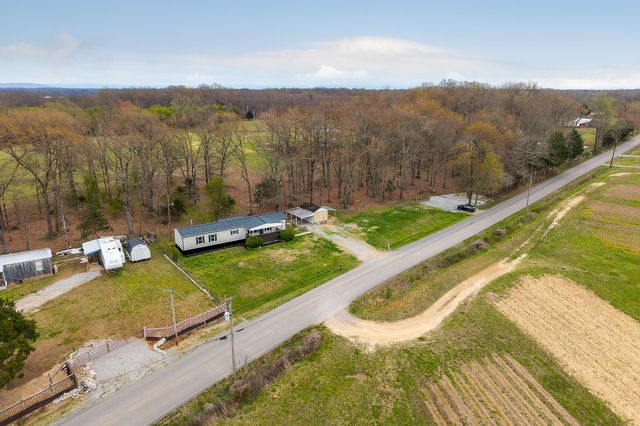 479 Old Bildad Rd, Smithville, TN 37166