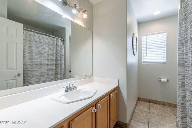 6952 W Tacna Drive, Tucson, AZ 85743