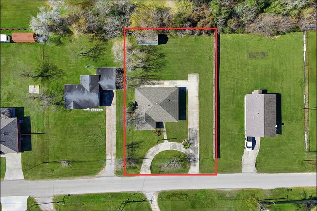3901 22nd Street N, Texas City, TX 77590