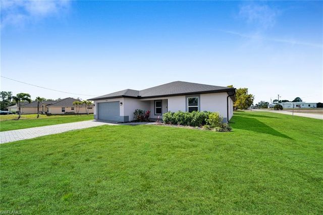 4326 NE 24th PL, Cape Coral, FL 33909