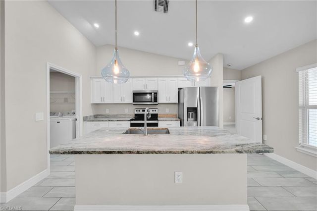 4326 NE 24th PL, Cape Coral, FL 33909