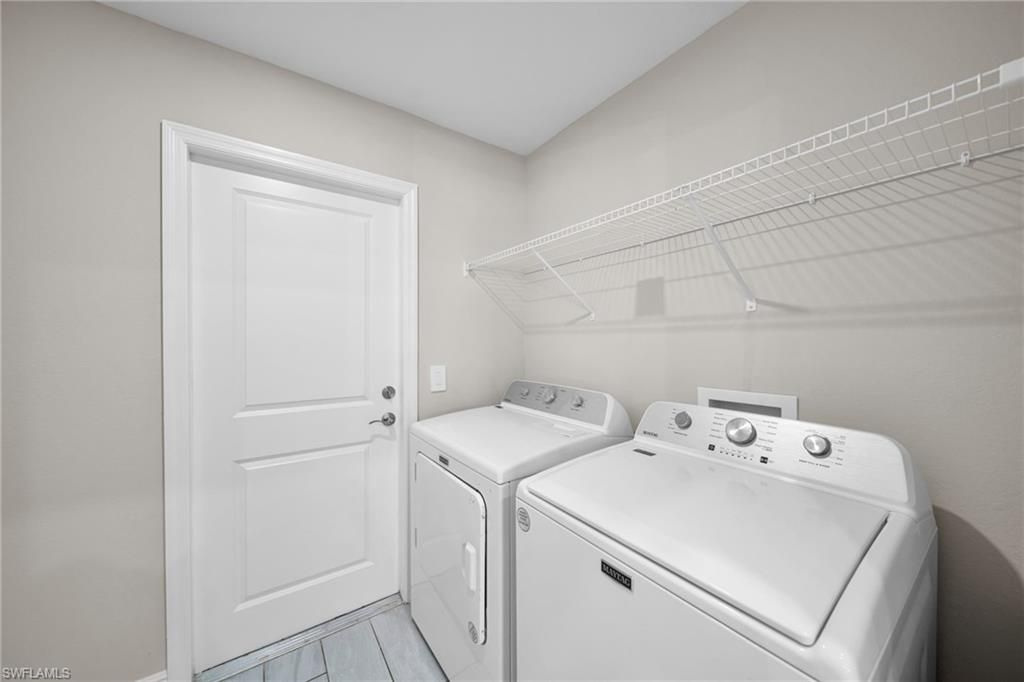 Image 11 of property listing at 4326 NE 24th PL, Cape Coral, FL 33909