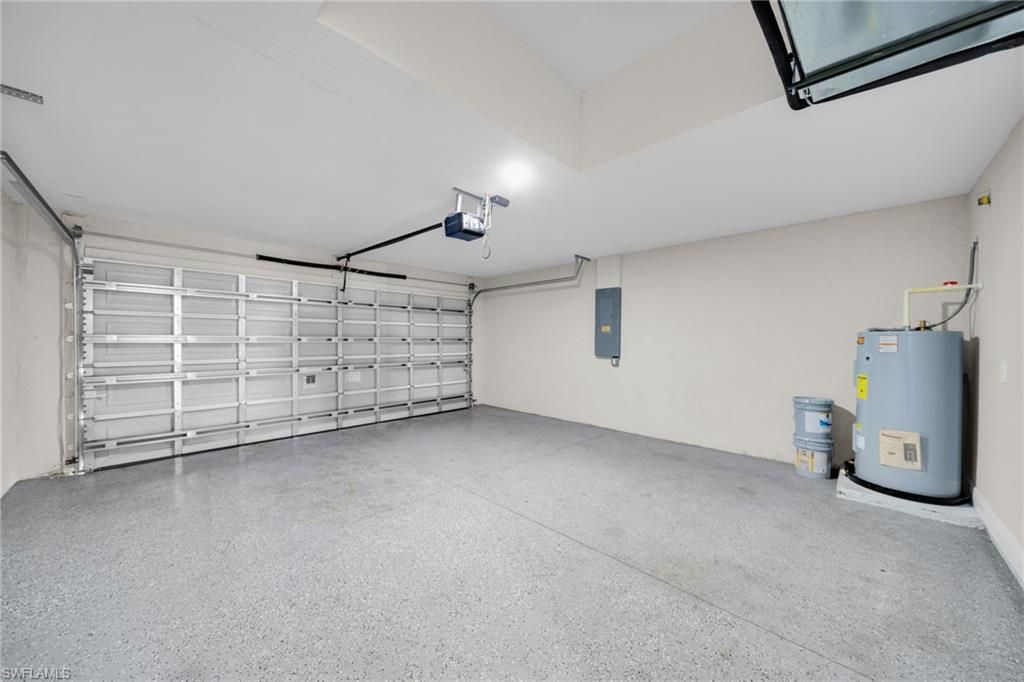 Image 12 of property listing at 4326 NE 24th PL, Cape Coral, FL 33909