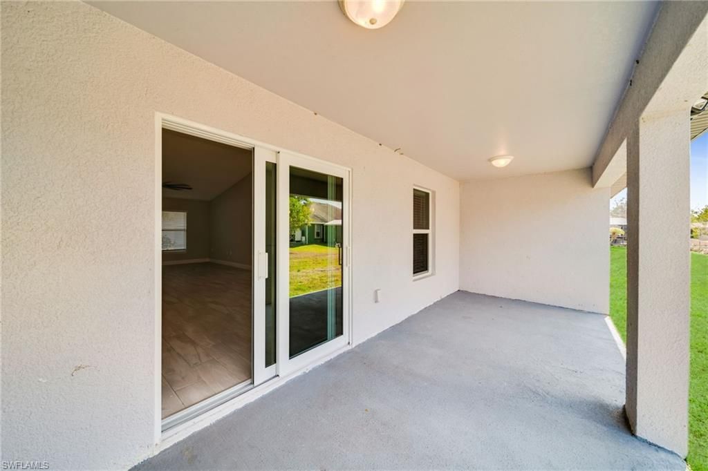 Image 22 of property listing at 4326 NE 24th PL, Cape Coral, FL 33909