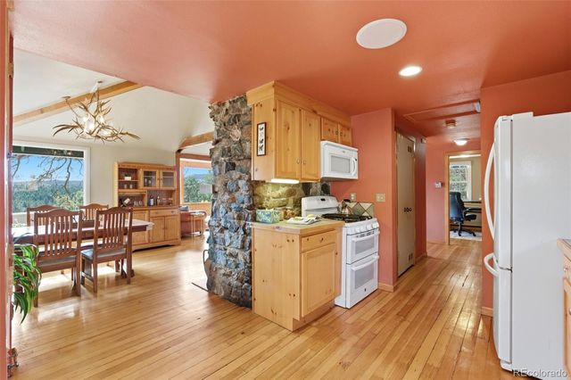 22901 Pinecrest Road, Golden, CO 80401