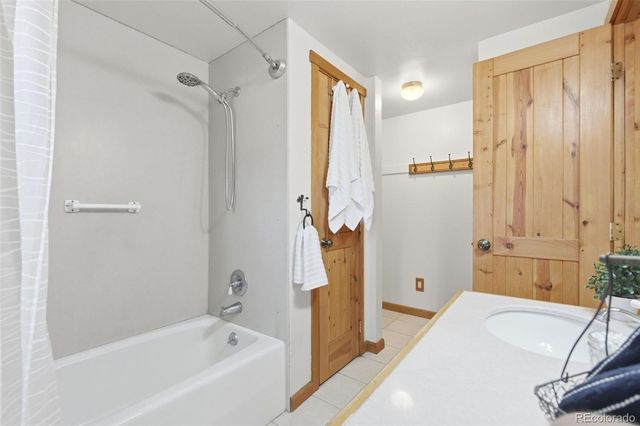 22901 Pinecrest Road, Golden, CO 80401