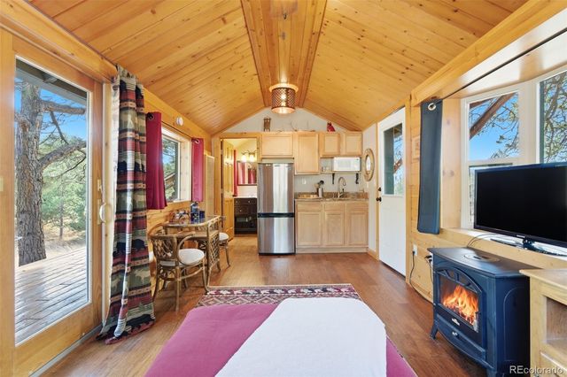 22901 Pinecrest Road, Golden, CO 80401