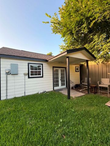4314 Gano Street A, Houston, TX 77009