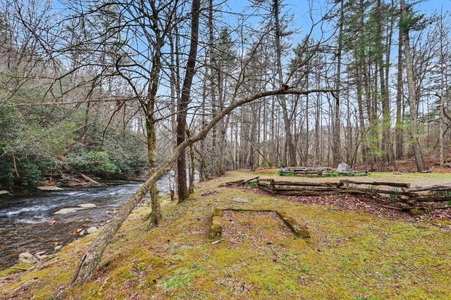 4790 Fires Creek Road, Hayesville, NC 28904