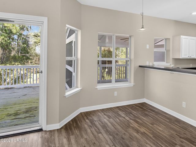 15 Pine Burr Road # 18, Hilton Head Island, SC 29926