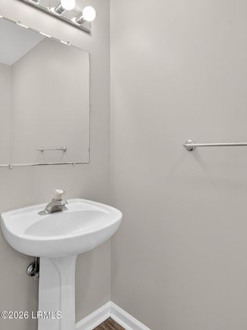 15 Pine Burr Road # 18, Hilton Head Island, SC 29926