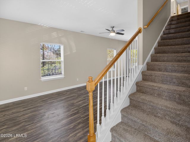 15 Pine Burr Road # 18, Hilton Head Island, SC 29926