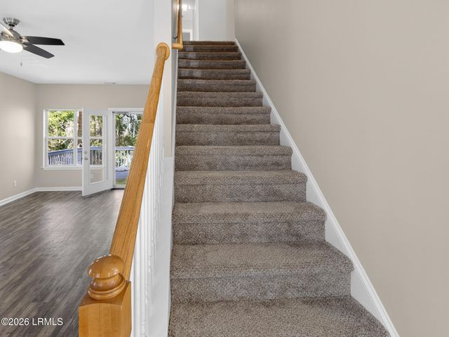 15 Pine Burr Road # 18, Hilton Head Island, SC 29926