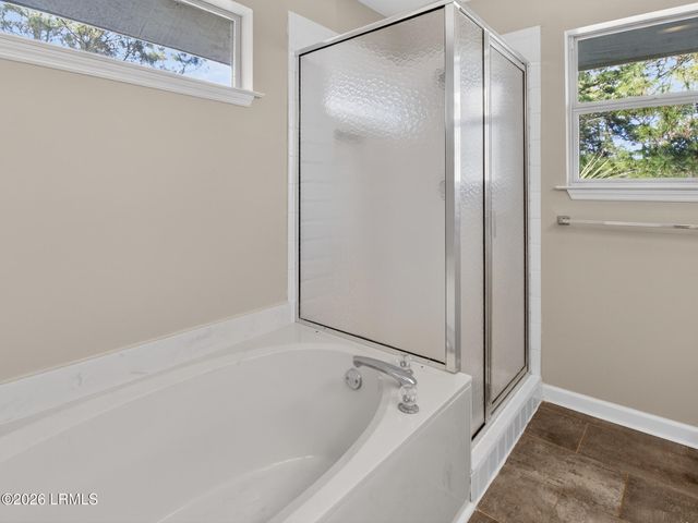 15 Pine Burr Road # 18, Hilton Head Island, SC 29926