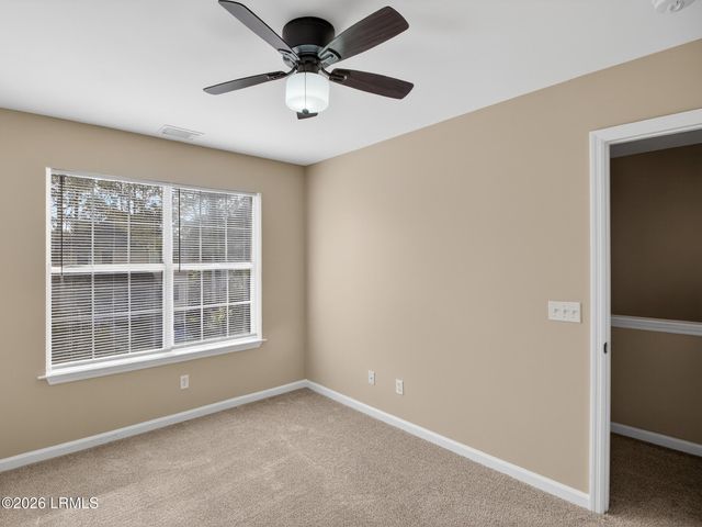 15 Pine Burr Road # 18, Hilton Head Island, SC 29926