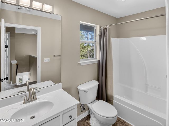 15 Pine Burr Road # 18, Hilton Head Island, SC 29926