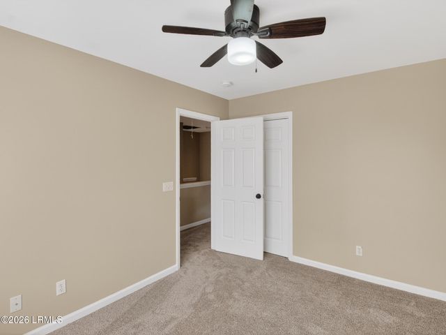 15 Pine Burr Road # 18, Hilton Head Island, SC 29926