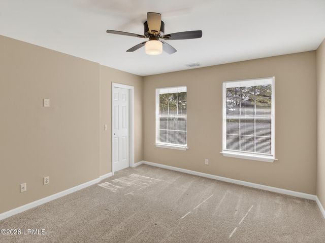 15 Pine Burr Road # 18, Hilton Head Island, SC 29926