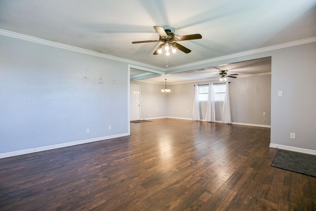 Image 4 of property listing at 7454 Canna Street, San Angelo, TX 76901