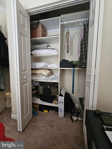 43442 KATLING SQ, Chantilly, VA 20152