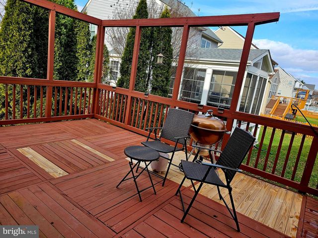 43442 KATLING SQ, Chantilly, VA 20152